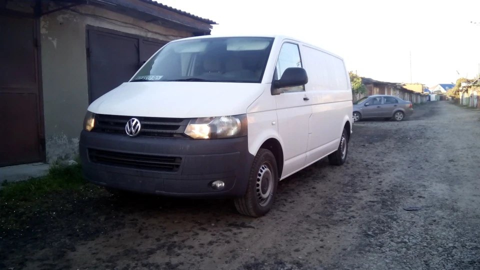 Volkswagen Transporter T5 3