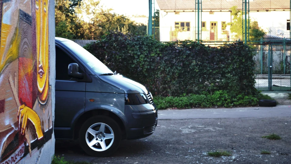 Volkswagen Transporter TDI BARGE 2