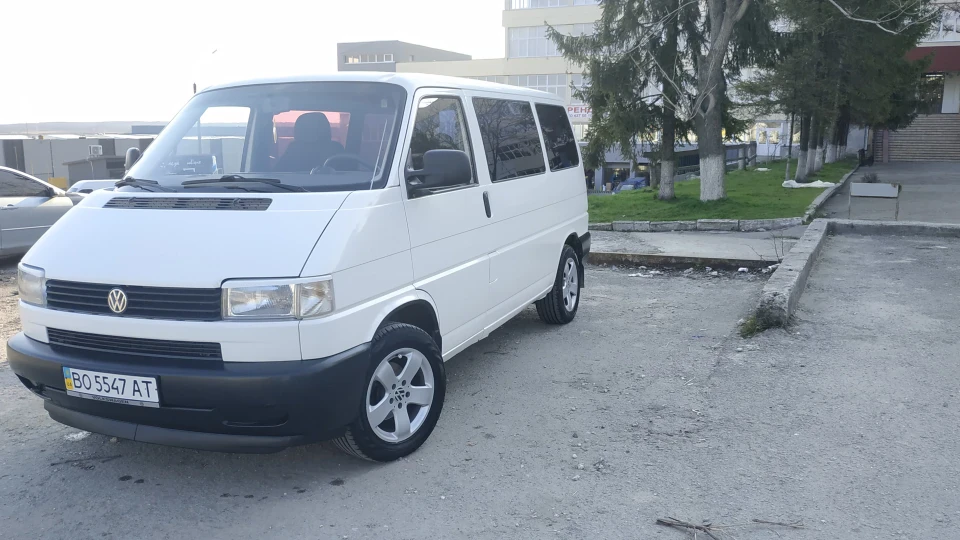Volkswagen Transporter Течік 1.9 t4 3