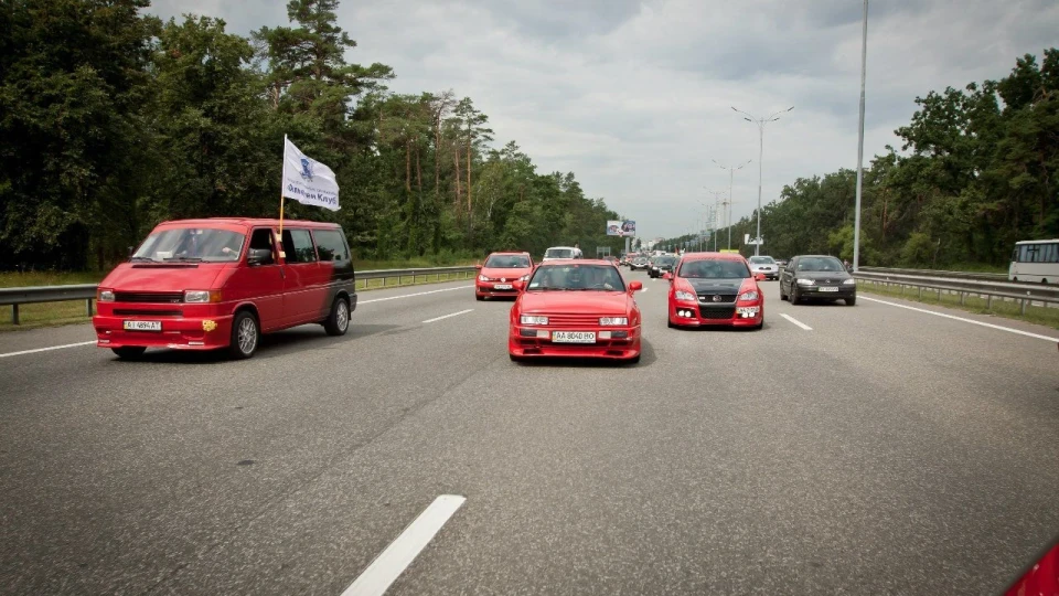 Volkswagen Transporter турбо-намистинка на BBS-ах 3