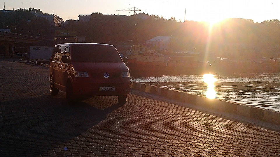 Volkswagen Transporter Turbo_lőt) 2