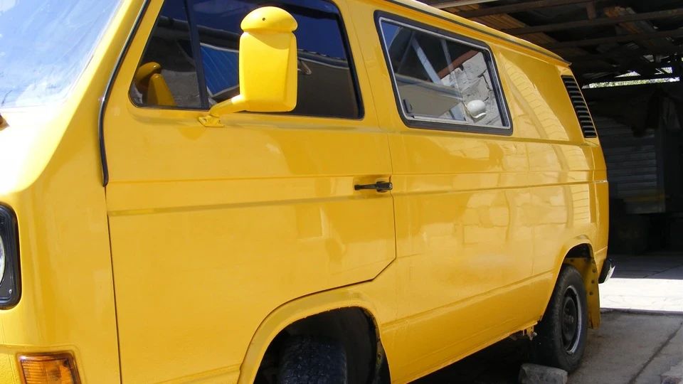Volkswagen Transporter Жовтий 1.6 TDI 3