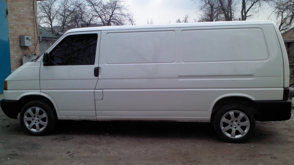 Volkswagen Transporter Живчик 1,9 TD 3
