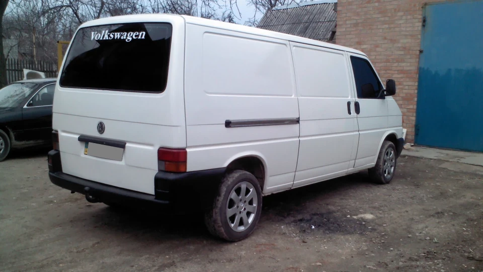 Volkswagen Transporter Живчик 1,9 TD 4