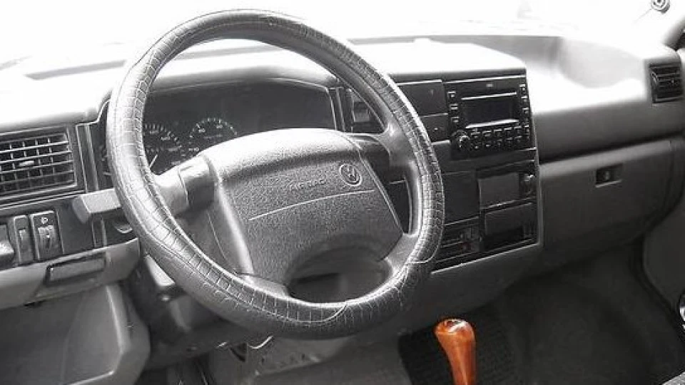 Volkswagen Transporter Живчик 1,9 TD 5