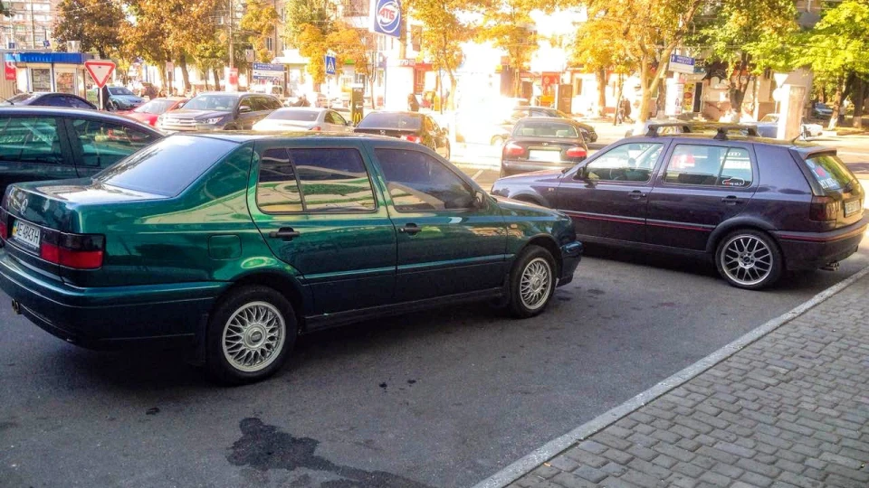 Volkswagen Vento 3