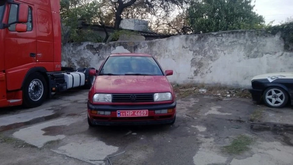 Volkswagen Vento 3