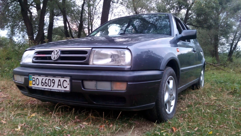 Volkswagen Vento 1.8 (90.лс)
