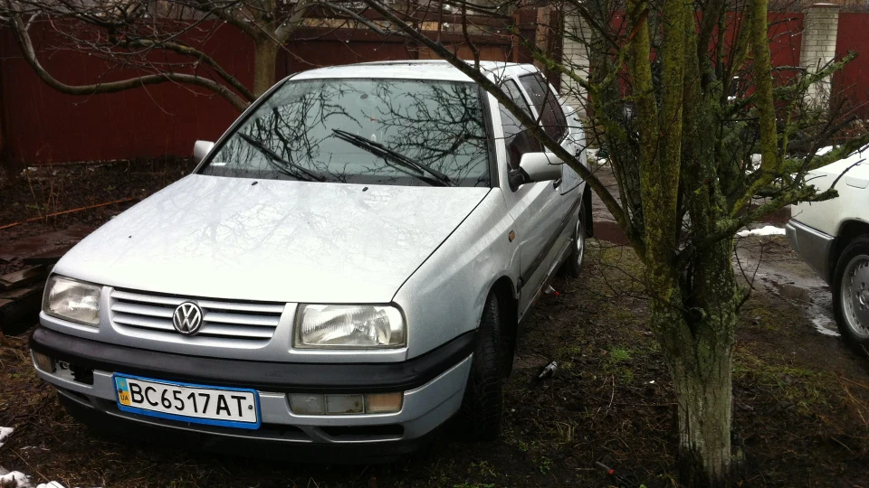 Volkswagen Vento 1.9 AEY