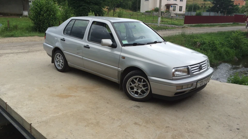 Volkswagen Vento 1.9 TD