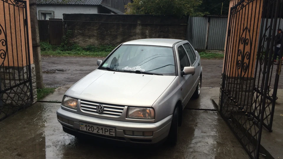 Volkswagen Vento 1.9 TD 5
