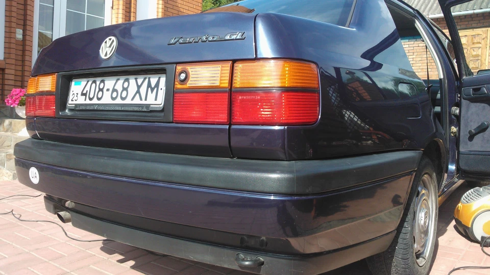 Volkswagen Vento 1.9 турбо дизель 2