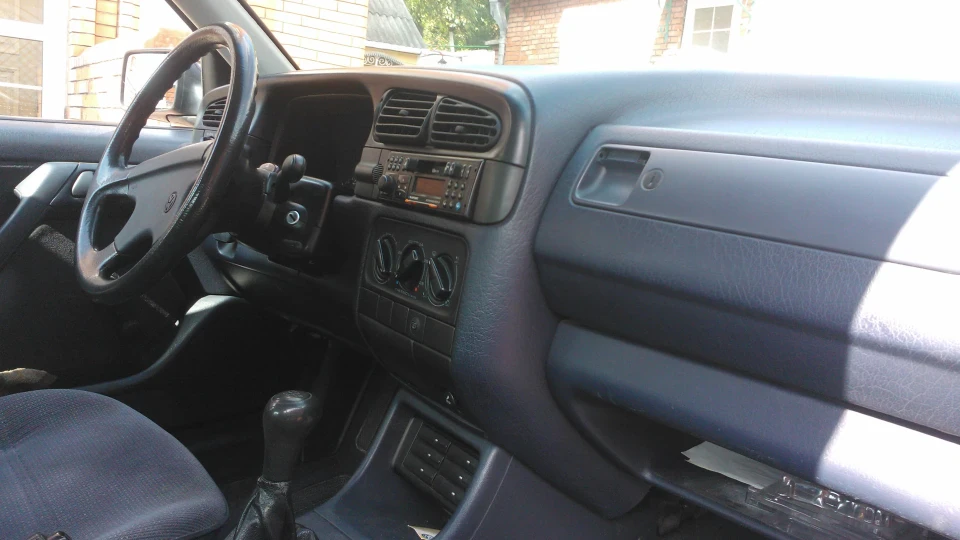 Volkswagen Vento 1.9 турбо дизель 4