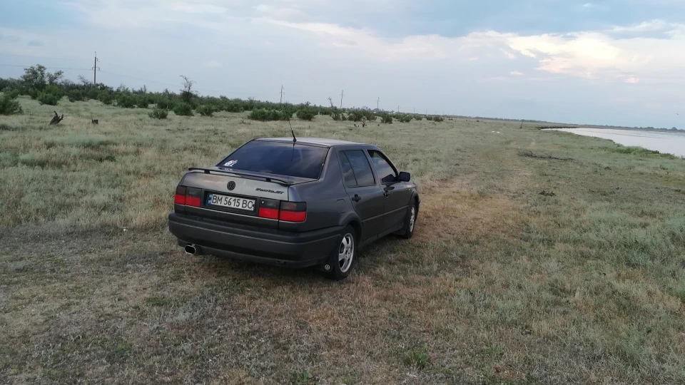 Volkswagen Vento 2.0 GT 5