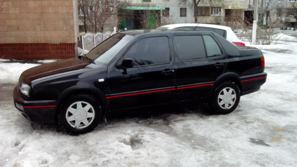 Volkswagen Vento BlackWind 3