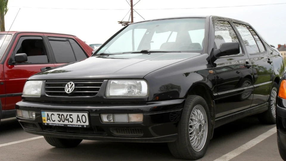 Volkswagen Vento Frankfurts Rose 3