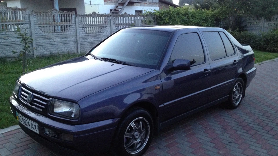 Volkswagen Vento GLX