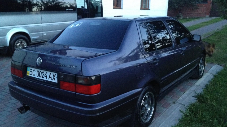 Volkswagen Vento GLX 4
