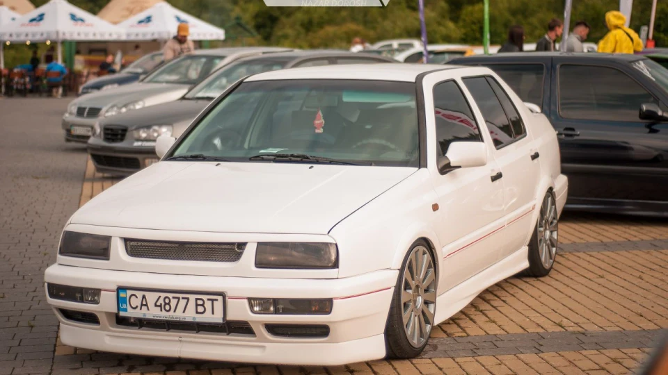 Volkswagen Vento "Ice CreAm" 4
