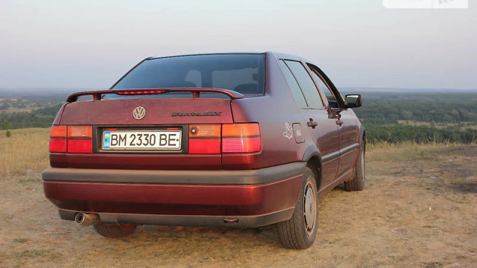 Volkswagen Vento Червоний красень 1.8 аам 4