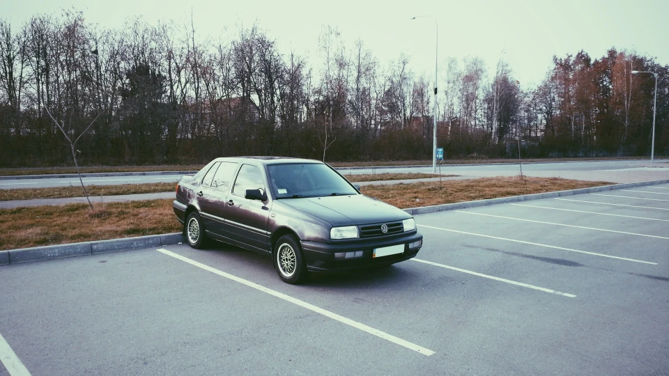 Volkswagen Vento неOEM 3