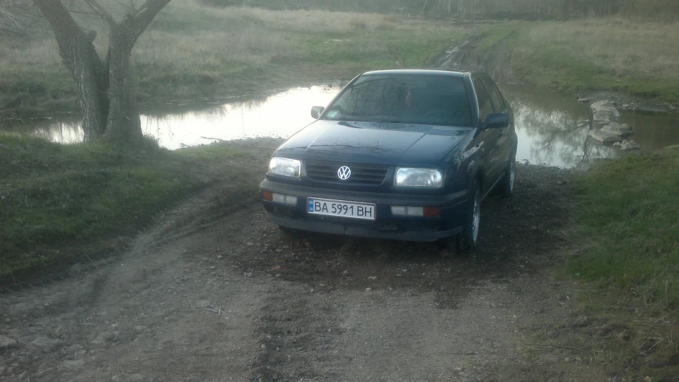 Volkswagen Vento Сумний 3
