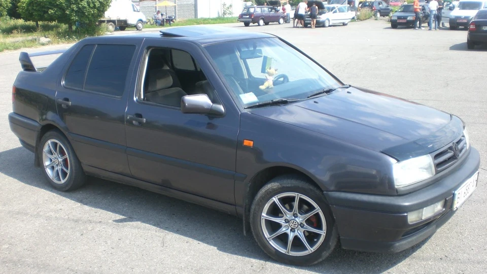 Volkswagen Vento майже літак 3