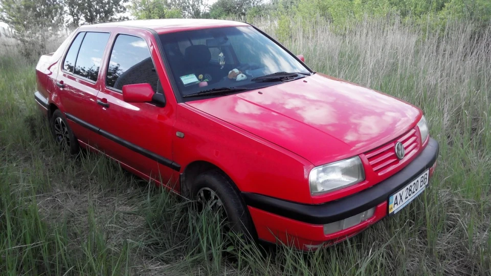 Volkswagen Vento Red rabbit :) 5