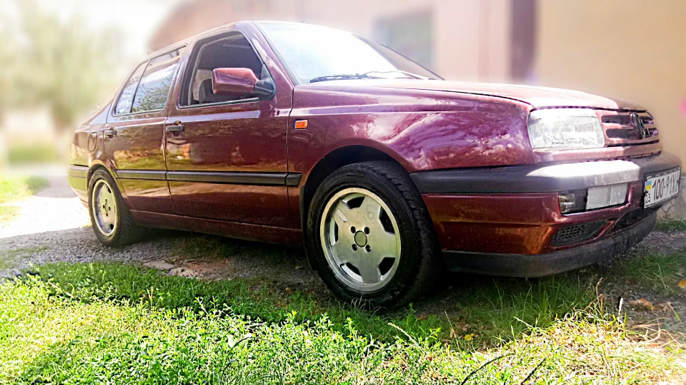 Volkswagen Vento вовчак з Wolfsburg'a 2