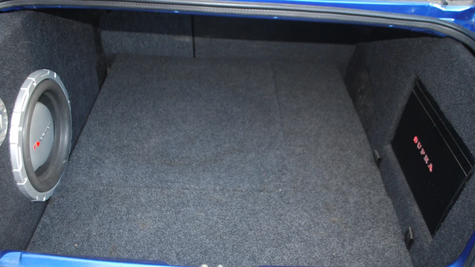 Volkswagen Vento VR6 5