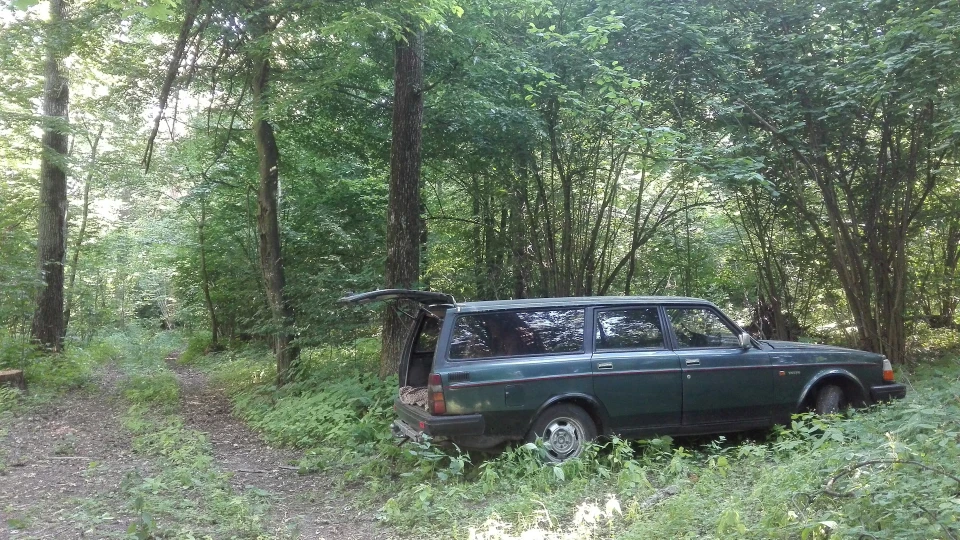 Volvo 240 Big Brick 4