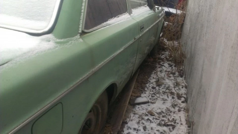 Volvo 242 DL 4