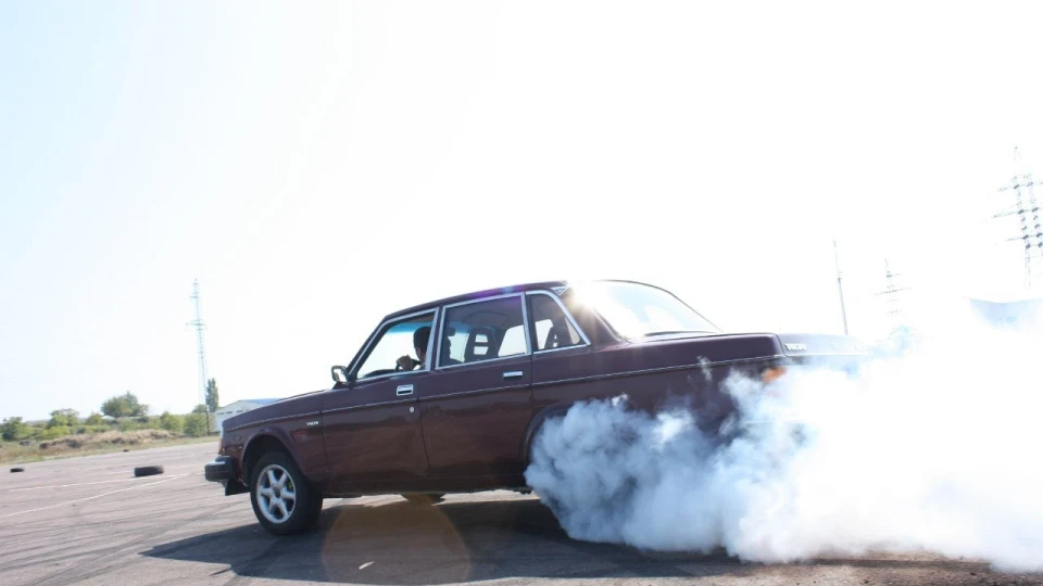 Volvo 244