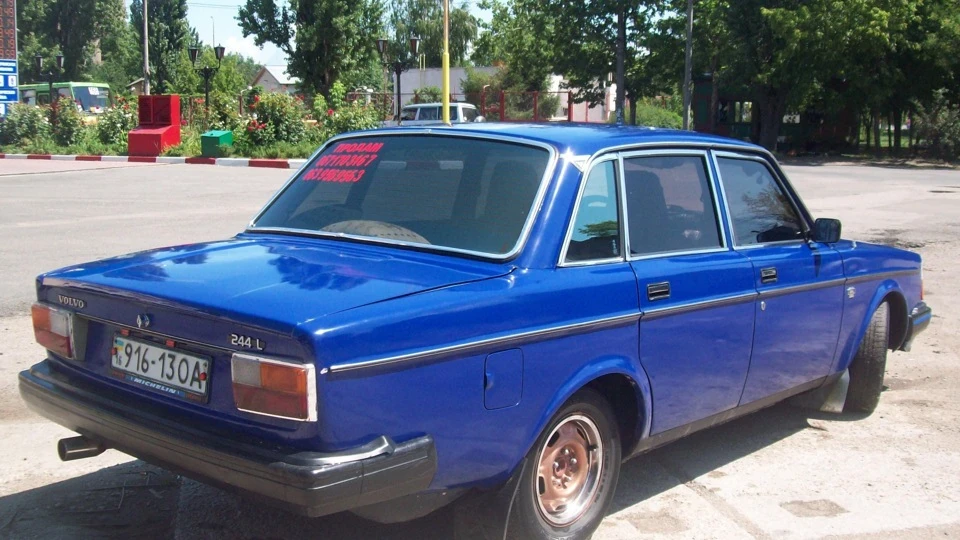 Volvo 244 2.0 3