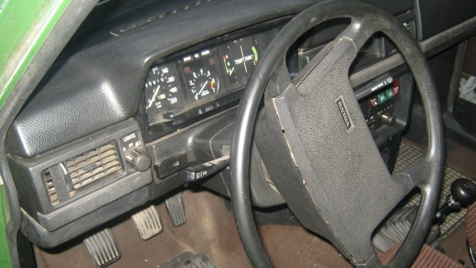 Volvo 244 DLS 4
