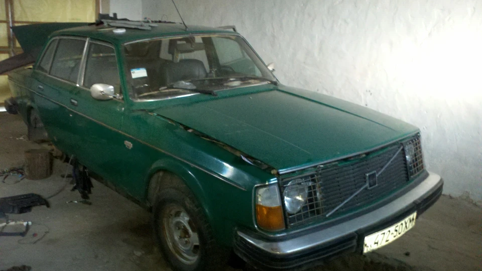 Volvo 244 EVO 5