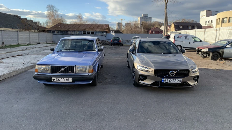 Volvo 244 GL 💧