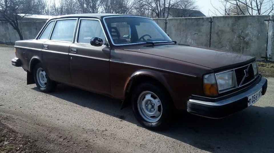 Volvo 244 Тачанка 2