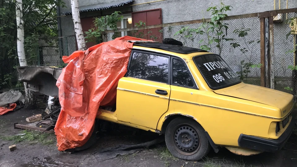 Volvo 244 Taxi 2