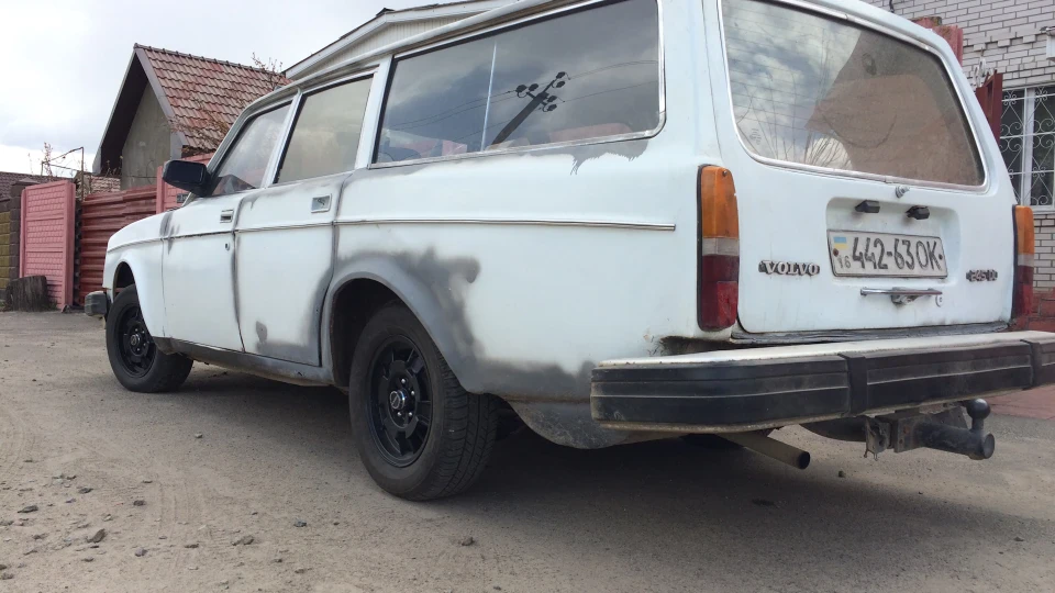 Volvo 245 2.1 Динозавр 2