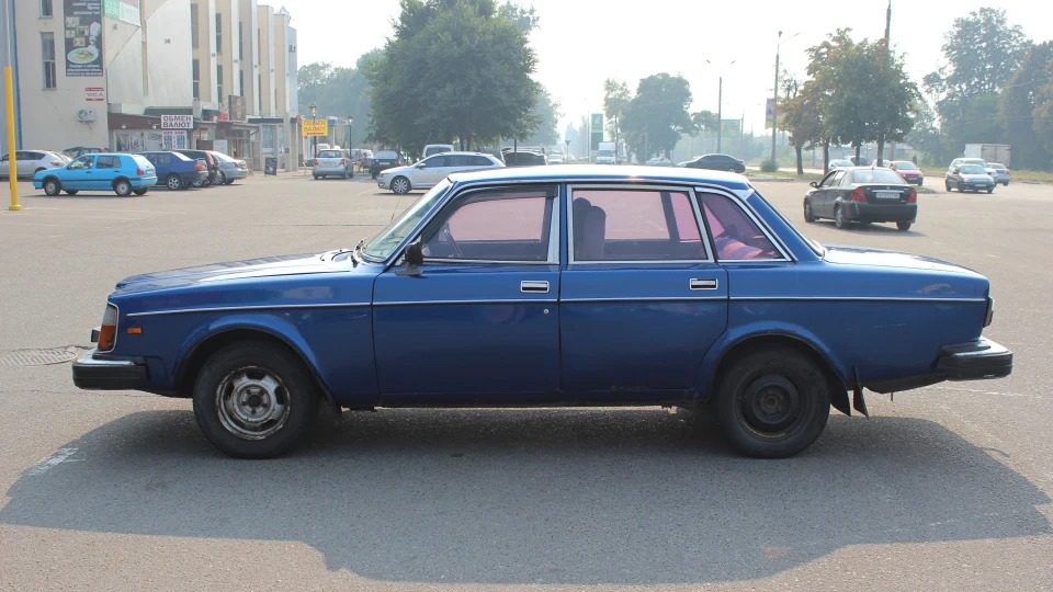 Volvo 264 DL Dedulya