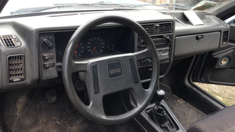 Volvo 340 5