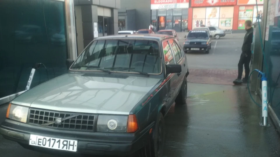 Volvo 340 2