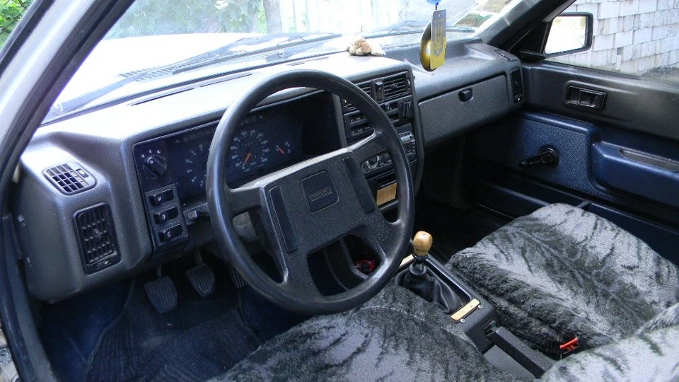 Volvo 340 1.7 Gl 3