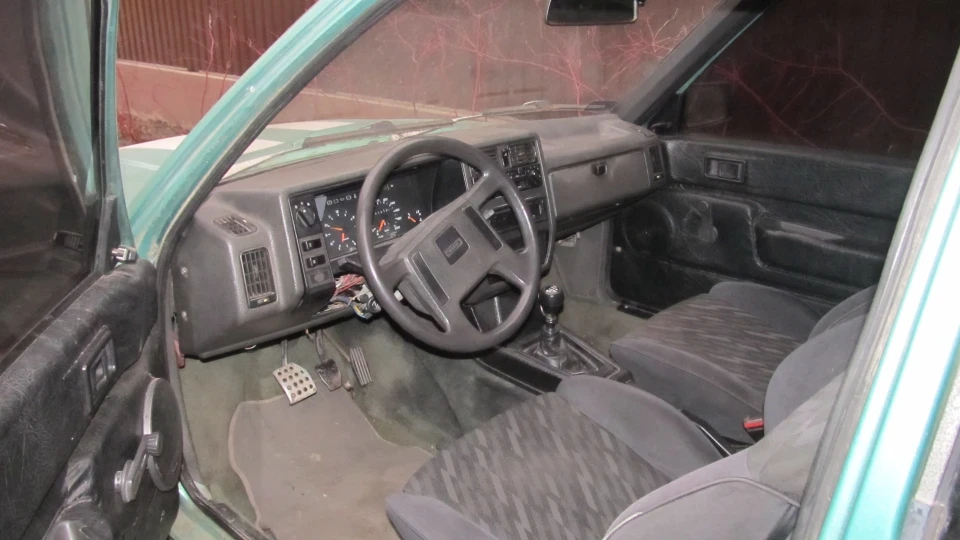 Volvo 340 1.7 k Swedish Exclusive 5
