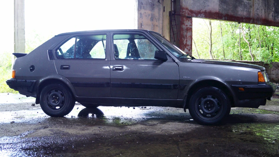 Volvo 340 DL '88 3