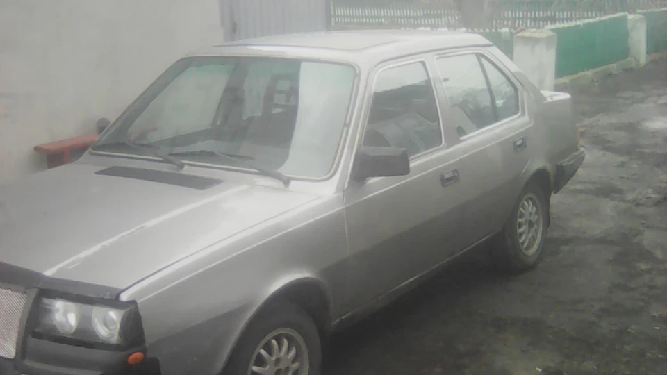 Volvo 340 Поки що тестуємося 2