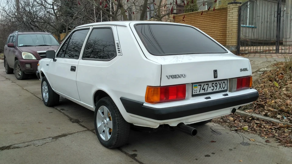 Volvo 340 White Power ⚡️ 3
