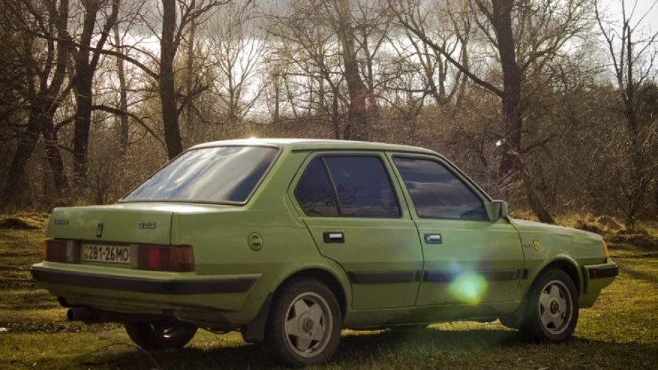 Volvo 360 3