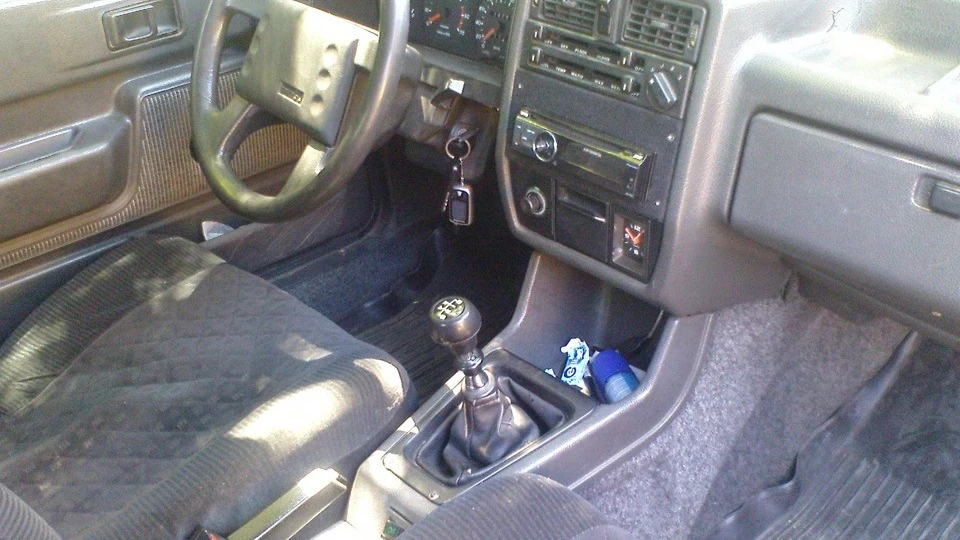 Volvo 360 GLT 5